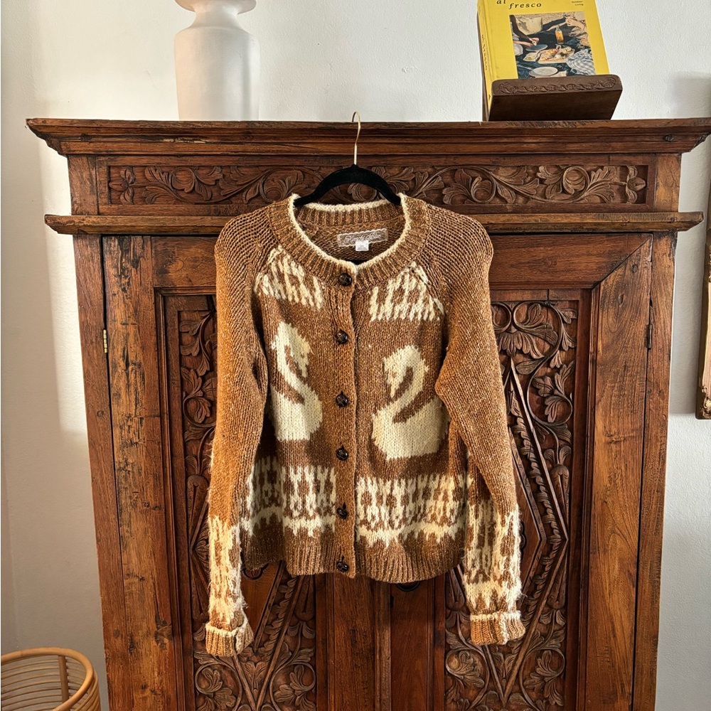 Knit brown and cream sweater
